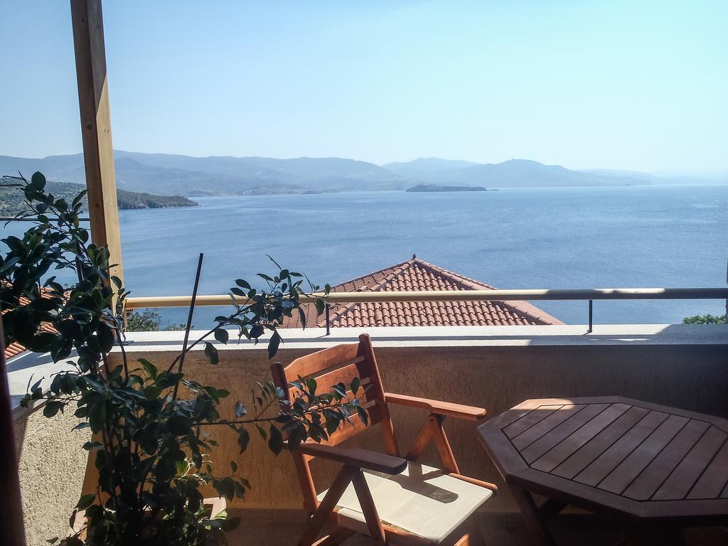 Grand View Rhea Villa Mithimna Exterior foto