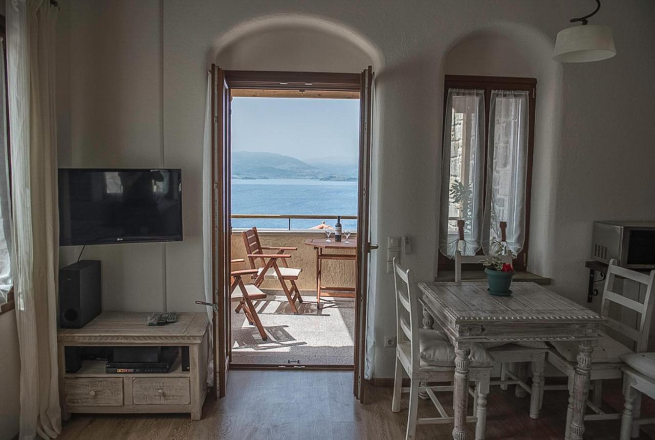 Grand View Rhea Villa Mithimna Exterior foto